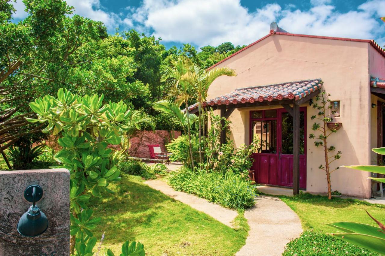 Bed and Breakfast Somos Kunigami Esterno foto
